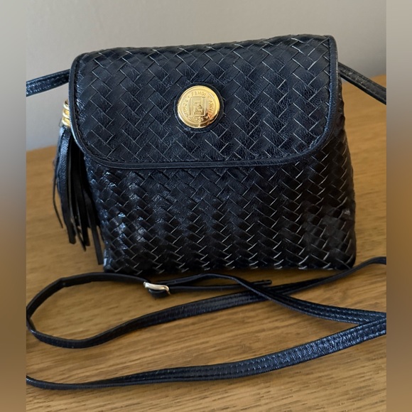 Fendi Handbags - Fendi Black leather shoulder/crossbody bag!